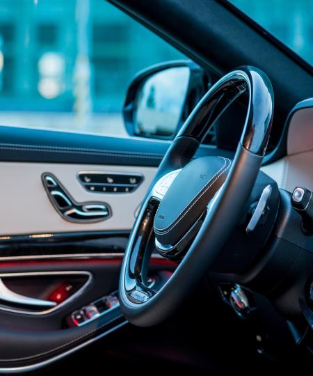 Smarter Software Softwarelösungen Automotive © Adobe Stock